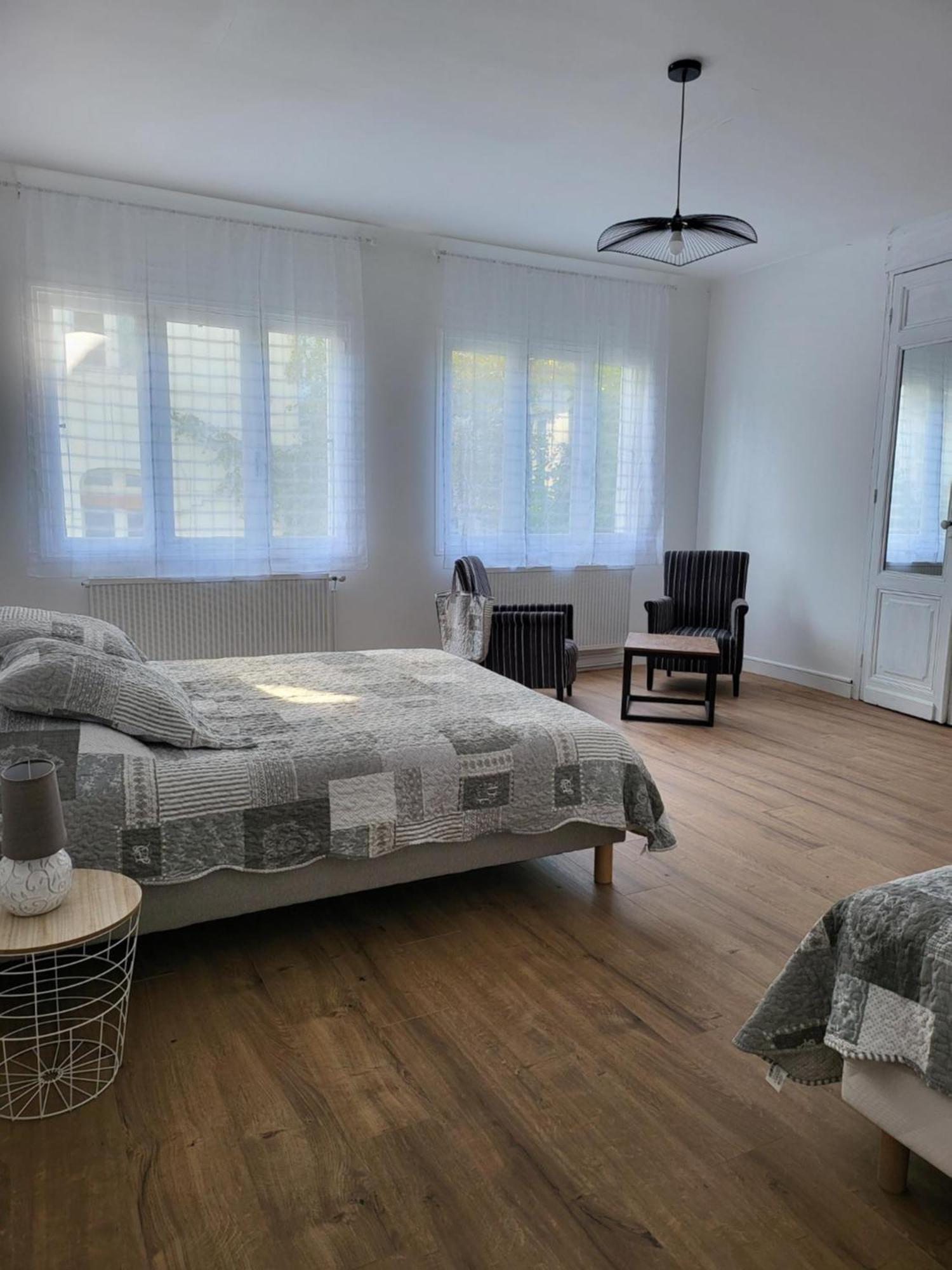 Le Pavillon De L'Intemporelle Bagneres De Bigorre Eksteriør billede